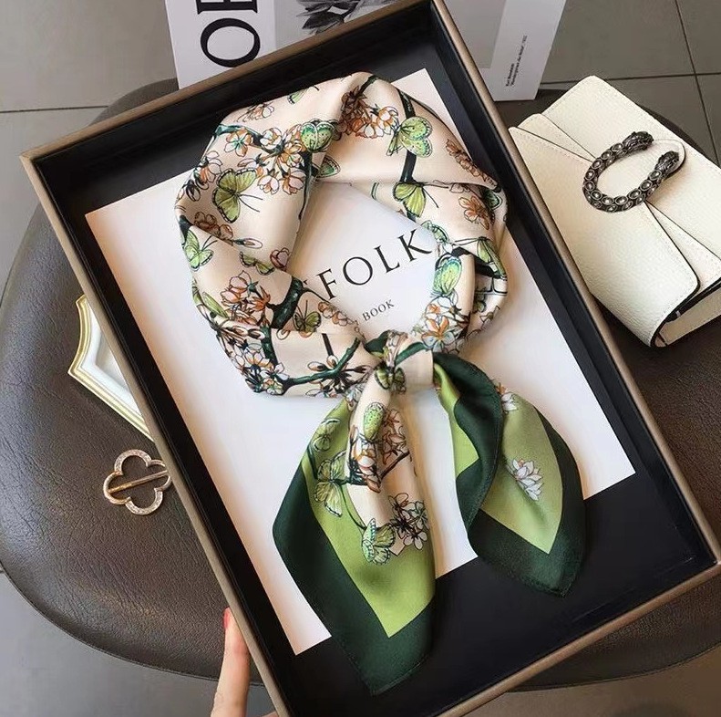 Luxury Fashion Print 70*70cm S - Ribbon Wired Satin ulasan dan harga